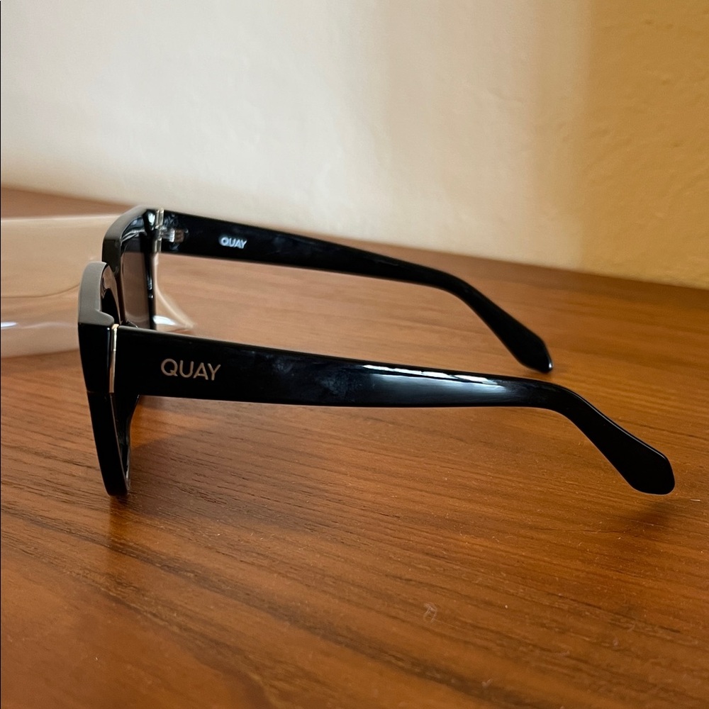 Quay Australia Glossy Black Sunglasses - Picture 3 of 9